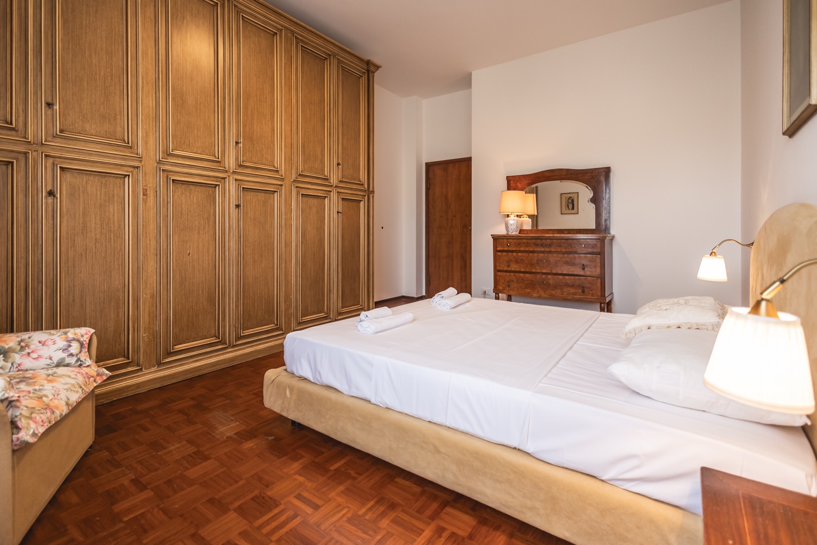 ARIA – Camera matrimoniale (foto 5)